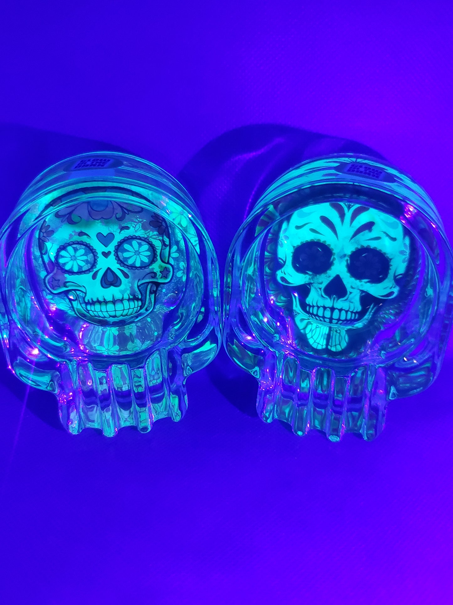 Skull shaped GND glass ashtray