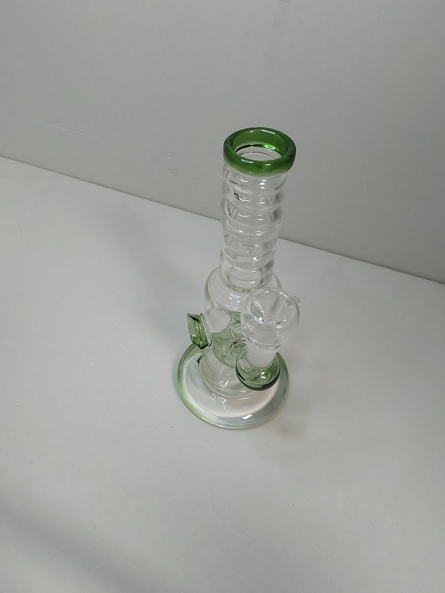 7 in glass bong