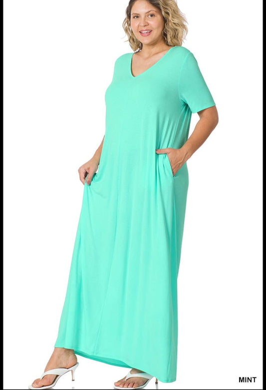 Mint plus size short sleeve maxi dress with pockets
